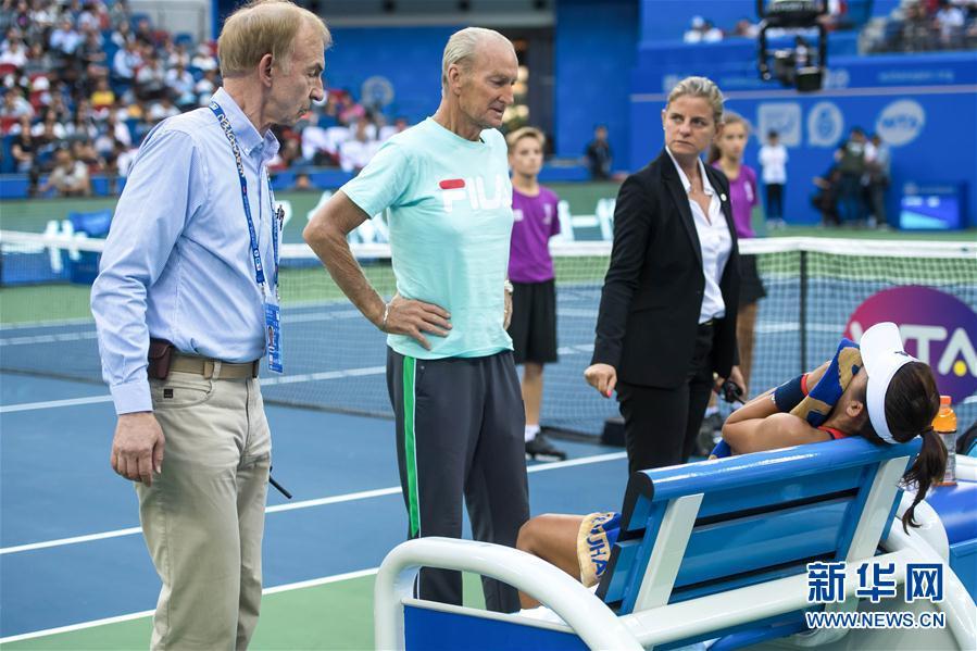 (體育)(15)網球——武漢公開賽:王薔因傷退賽