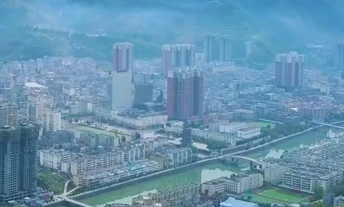 ҕ����ƽ���h�r(n��ng)���ں� �P��ɽˮ�YԴ