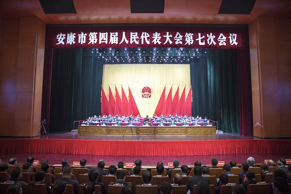 �����е��Č�����������(hu��)���ߴΕ�(hu��)�h�]Ļ