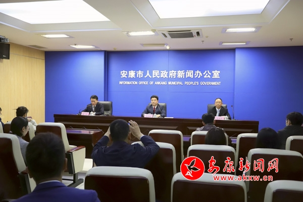 �����e�С���ӛ������� �^��׷�s��Խ��ϵ�����}�׈�(ch��ng)���l(f��)����(hu��)