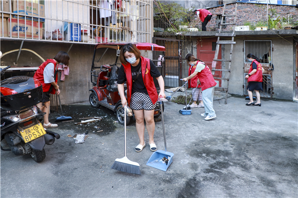 �����U�f�������V�������