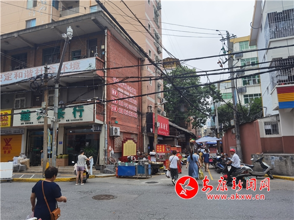 ���½ֵ�֩��W(w��ng)��|�������������R�ÿ�