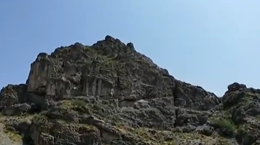 ��ͨ�򷱘s֮·���ڶ�������Խɽ����