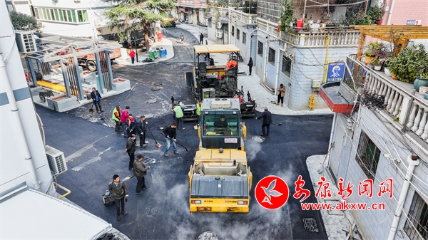 �hꎿh���fС�^(q��)�����M(j��n)�Еr