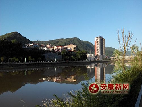 �̺��{(l��n)����ɽˮƽ��