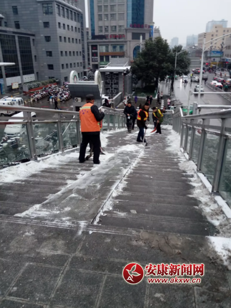 �ս���ѩ�����Y(ji��)��