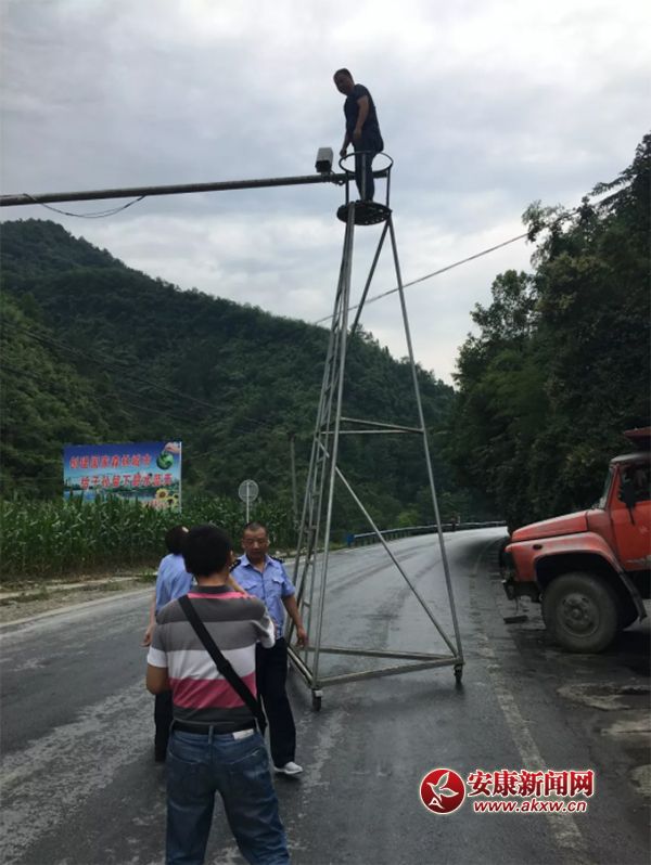 �C��܇�y�كx�z��