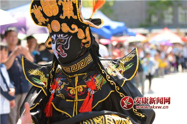 ���A���������M(j��n)ʯȪ