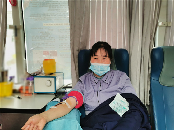 人民警察一心為民，捋袖捐血鐵血柔情——安康市公安局積極開展冬季獻(xiàn)血活動(dòng)